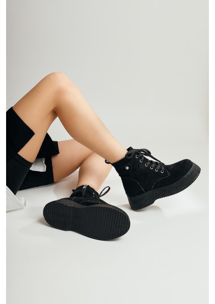 Kadın Postal Bot Bağcıklı Yandan Fermuarlı Siyah Termo Kaymaz Taban modelleri