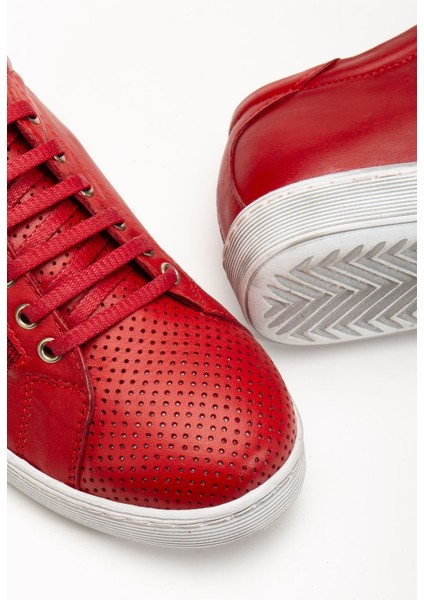 Kadın Kırmızı Hakiki Deri Delikli Spor Ayakkabı modelleri