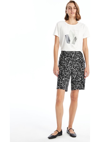 Yeni Sezon Beli Lastikli Desenli Kadın Şort