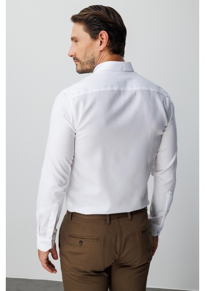 Beyaz Slim Fit Dar Kalıp Klasik Yaka Düz Uzun Kollu Cepsiz %100 Pamuk Gömlek fırsatları