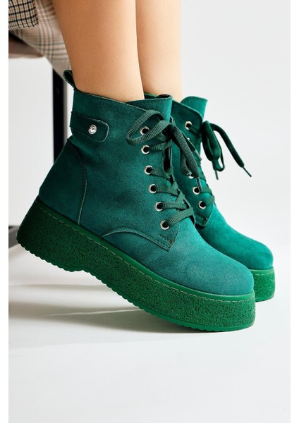 Kadın Postal Bot Bağcıklı Yandan Fermuarlı Yeşil Termo Kaymaz Taban