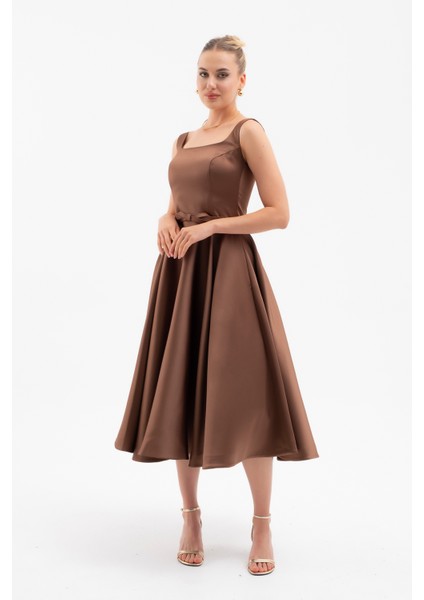 Kadın Kahverengi Kare Yaka Kemerli Midi Söz Nişan Elbisesi fiyatları