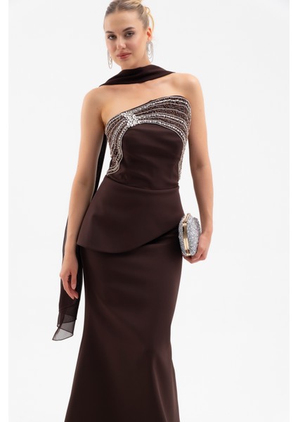 Kadın Kahverengi Straplez Taşlı Uzun Balık Abiye Elbise modelleri