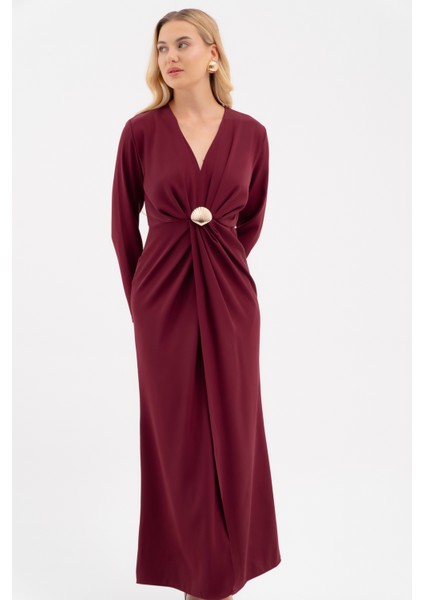 Kadın Bordo Istiridye Aksesuarlı Uzun Kol Elbise modelleri