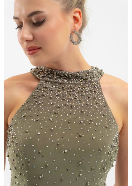 Kadın Haki Halter Yaka Taşlı Uzun Abiye Elbise fırsatları