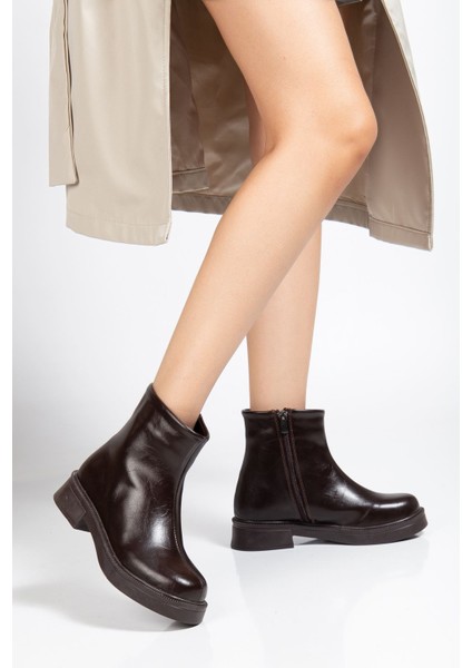 Kahve Kırışık Rugan Fermuarlı Günlük Kadın Bot