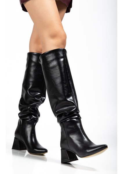 Siyah Kırışık Rugan Körüklü Kalın Topuklu Günlük Bayan Çizme modelleri