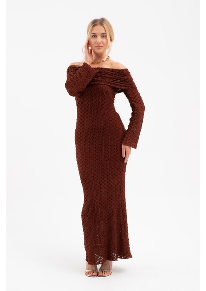 Kadın Kahverengi Açık Omuz Uzun Dantel Elbise