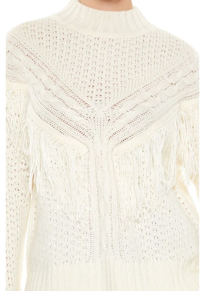 Püskül Detaylı Yüksek Yaka Kazak