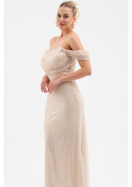 Kadın Bej Madonna Yaka Boncuklu Uzun Abiye Elbise modelleri