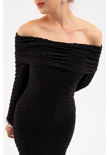 Kadın Siyah Açık Omuz Uzun Dantel Elbise indirimleri