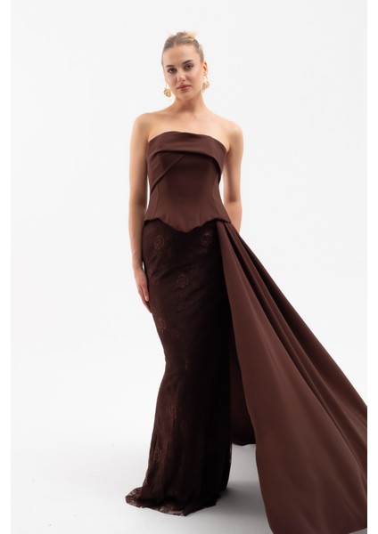 Kadın Kahverengi Straplez Yaka Dantel Detay Uzun Abiye Elbise