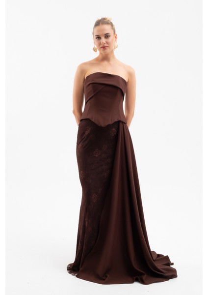 Kadın Kahverengi Straplez Yaka Dantel Detay Uzun Abiye Elbise fiyatları