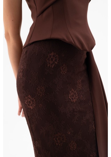 Kadın Kahverengi Straplez Yaka Dantel Detay Uzun Abiye Elbise fırsatları