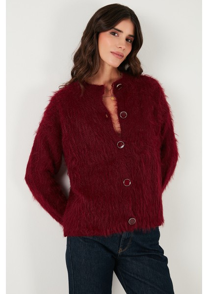 Yumuşak Tüylü Regular Fit Bisiklet Yaka Düğmeli Hırka Bayan Hırka 4617007 indirimleri