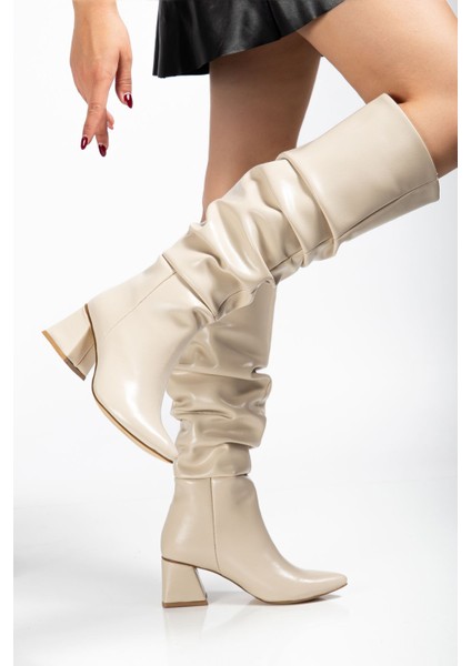 Bej Kırışık Rugan Körüklü Kalın Topuklu Günlük Bayan Çizme modelleri