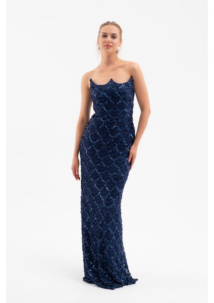 Kadın Lacivert Straplez Boncuk Işlemeli Uzun Abiye Elbise
