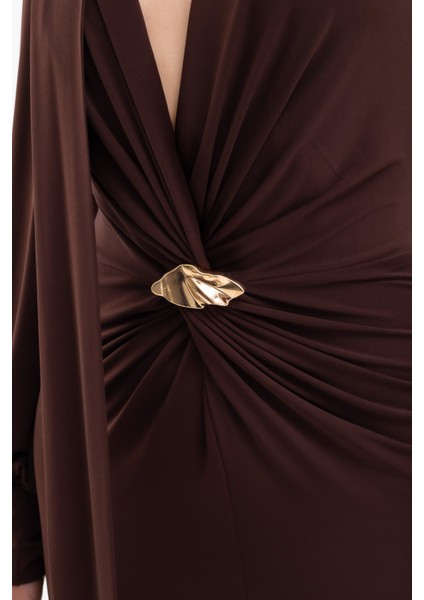 Kadın Kahverengi Şal Yaka Ön Düğüm Tokalı Uzun Elbise fırsatları