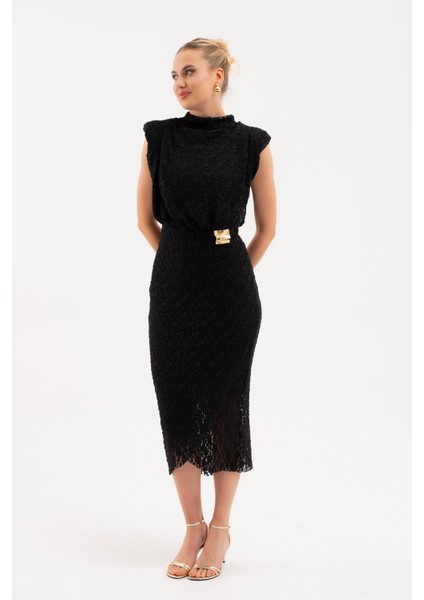 Kadın Siyah Gold Broşlu Dantel Elbise fiyatları