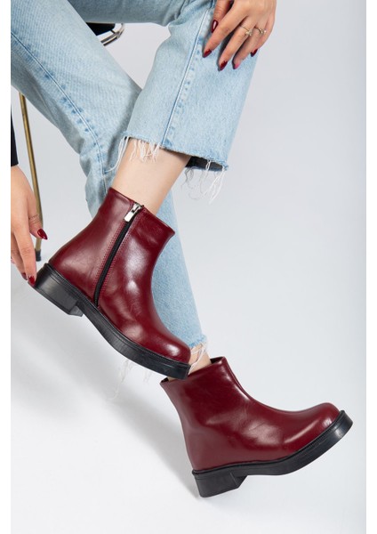 Bordo Kırışık Rugan Fermuarlı Günlük Kadın Bot