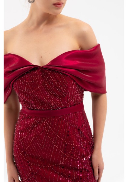 Kadın Bordo Kayık Yaka Midi Boncuklu Abiye Elbise fırsatları