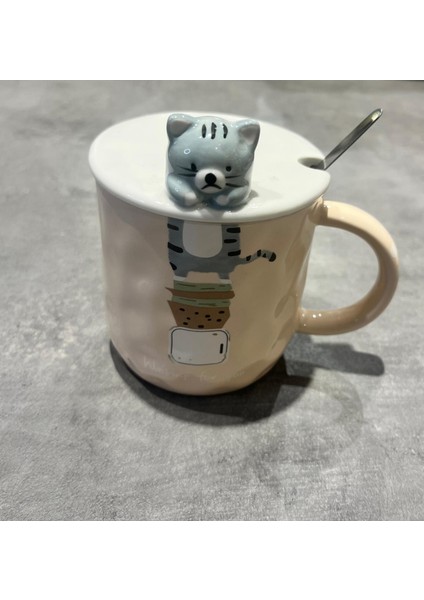 Kaşıklı Kapaklı Kedi Detaylı Porselen Kupa modelleri