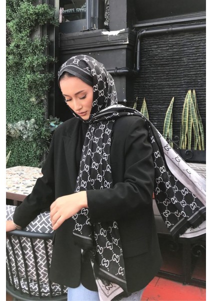 G Desenli Ipek Kaşmir Çift Taraflı Şal Siyah Gri