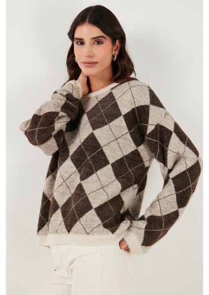 Baklava Desenli Oversize Bisiklet Yaka Yumuşak Dokulu Kazak Bayan Kazak 4616262 fırsatları