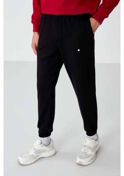 Kırmızı - Siyah Casual O Yaka Lastik Paça Pamuklu Erkek Oversize Eşofman Takımı - 85120