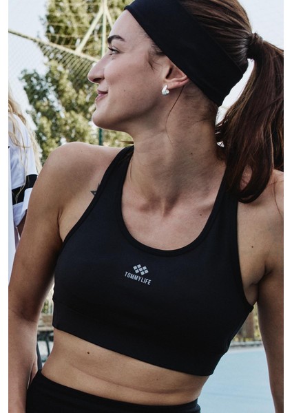 Siyah Çapraz Sırt Detaylı Slim Fit U Yaka Pedli Kadın Spor Büstiyer - 97121