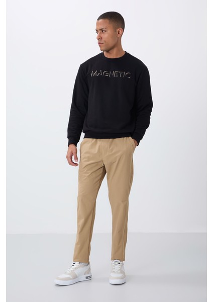 Siyah Yazı Nakışlı O Yaka Rahat Form İçi Polarlı Erkek Sweatshirt - 88020