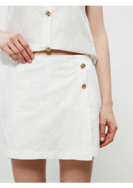 Yeni Sezon Beli Fermuarlı Ajurlu Brode Kadın Şort Etek modelleri