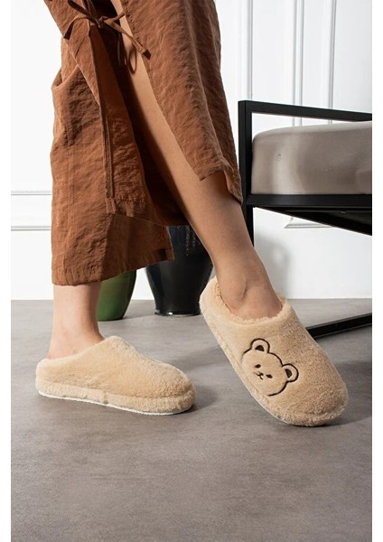 Ayıcık Nakışlı Kadın Yumuşak Peluş Içi Tüylü Çeyiz Bohça Gelin Ev Terliği fiyatları