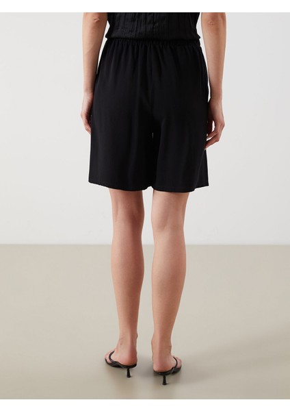 Yeni Sezon Beli Lastikli Keten Karışımlı Kadın Şort fırsatları