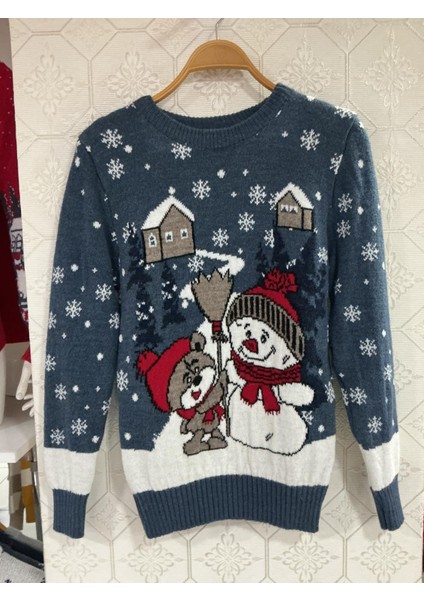 Kadın Yılbaşı Temalı Kardan Adam ve Ayıcık Desenli Triko Kazak fiyatları