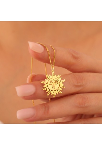 925 Ayar Gümüş Altın Kaplama Güneş Yüzü Kolye