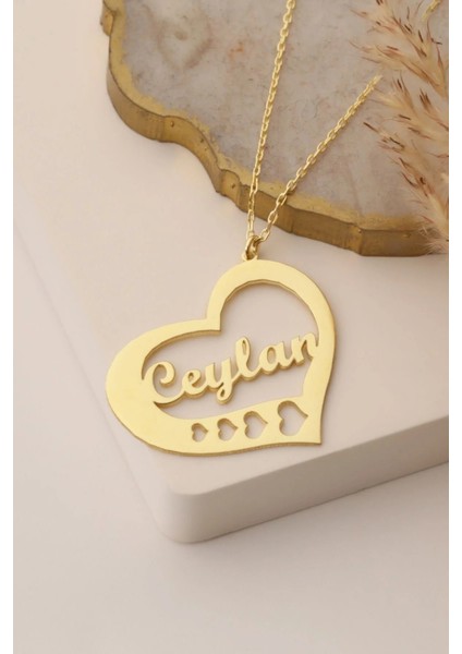 Kadın 925 Ayar Gümüş Kalbin Içinde Isim Yazılı Kolye Gold modelleri