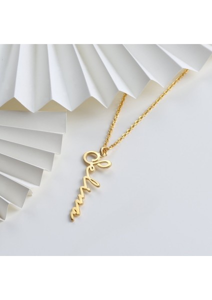 Kadın 925 Ayar Gümüş Kişiye Özel Dikey Isimli Kolye