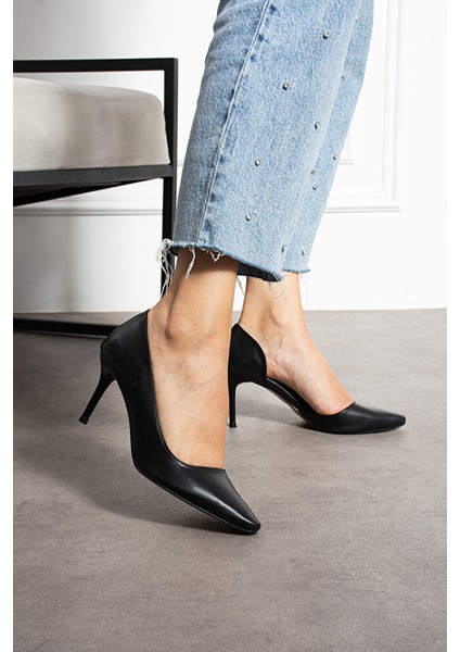 Mat Siyah Vegan Deri Stiletto – 7 cm Ince Topuklu Rahat Günlük Ofis Ayakkabısı modelleri