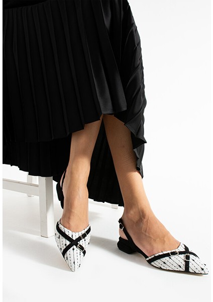 Şıklığın Simgesi Kadın Siyah Beyaz Desenli Sivri Burunlu Topuklu Babet Ayakkabı