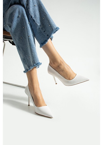 Beyaz Mat Stiletto Ayakkabı - Sivri Burun Şık Rahat Kadın Abiye Topuklu Ayakkabı