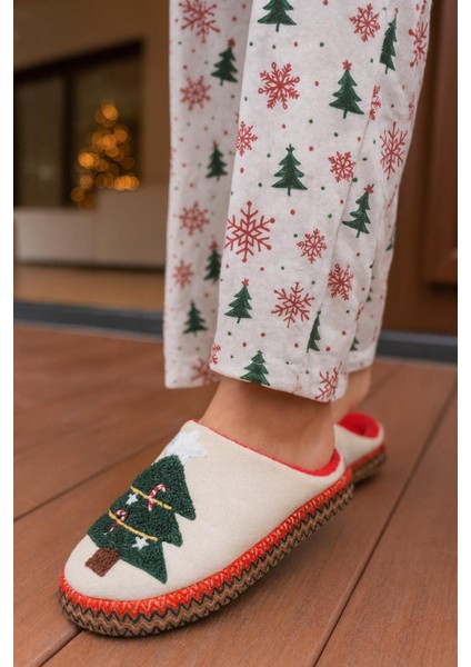 Kadın Yılbaşı Temalı Şerit Detaylı Ev Terliği modelleri