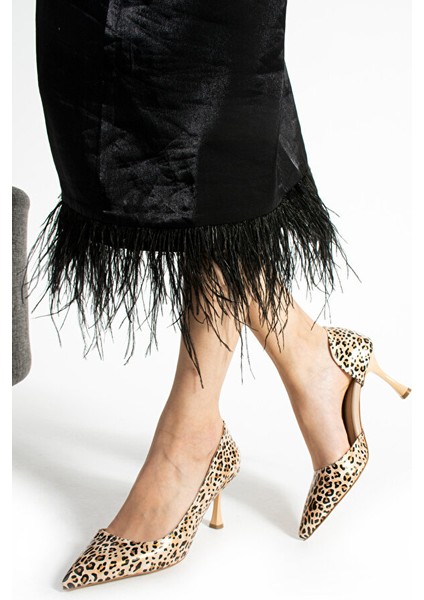 Leopar Desen Parlak Rugan 7cm Topuk Sivri Burun Kadın Stiletto Şık Günlük ve Abiye Ayakkabı fiyatları