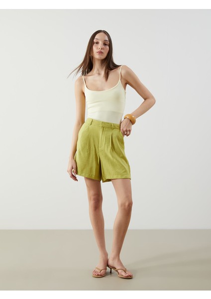 Yeni Sezon Standart Fit Kadın Şort