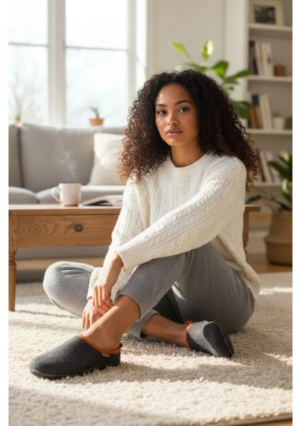 Unısex Kaymaz Taban Keçe Rahat Yumuşak Taban Ev Terlik fiyatları