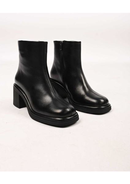 Bağcıksız Fermuarlı Termo Taban Hakiki Deri Topuklu Bot 336-1231 Kadın Bot
