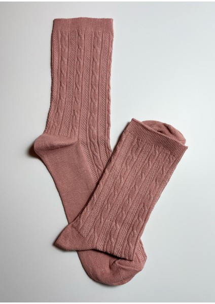 Pamuklu Kabartmalı Örgü Desenli Kadın Çorabı modelleri