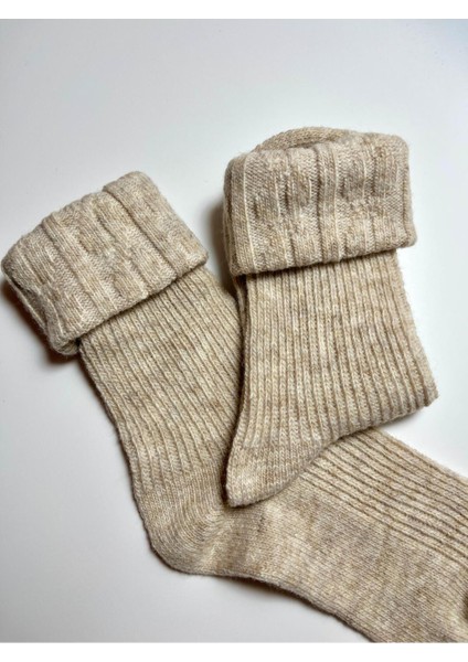 Yünlü Kadın Çorabı indirimleri