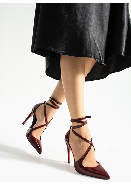 Bordo Rugan Bilekten Bağlamalı Sivri Burun Yüksek Ince Topuklu Kadın Stiletto Ayakkabı modelleri