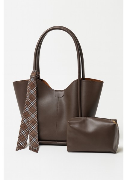 Kadın Fular Detaylı Yavrulu Omuz Çantası